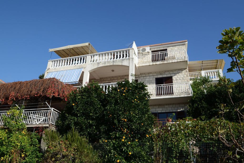 Apartments Marijana Zavalatica Esterno foto